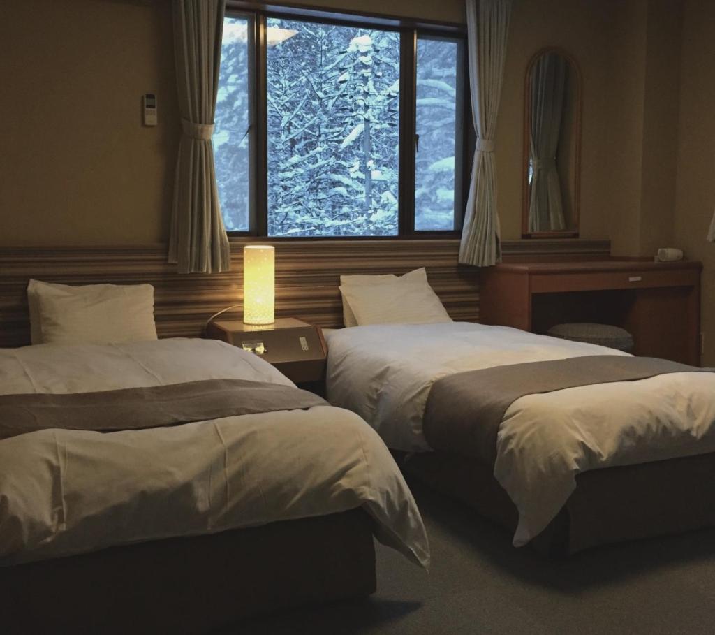 Hakuba Landmark Iwatake Lodge Dış mekan fotoğraf